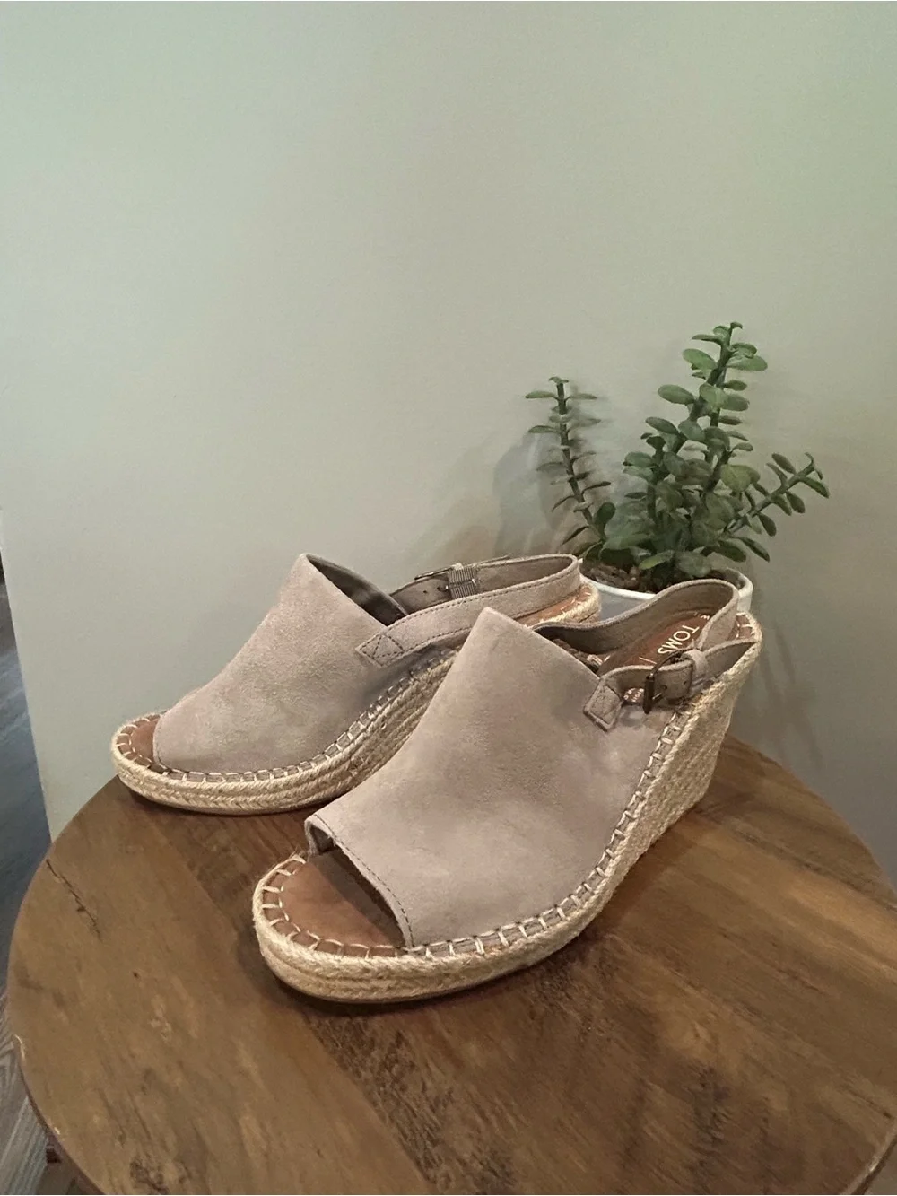 TOMS Women’s Taupe Suede Espadrille Wedge Sandals Size 11